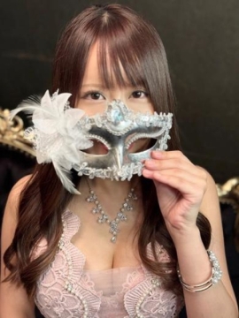 まお　魅力溢れる才色兼備美女