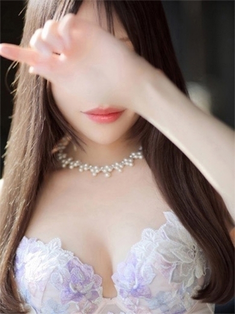 るか　鮮烈な存在感を放つ美女4