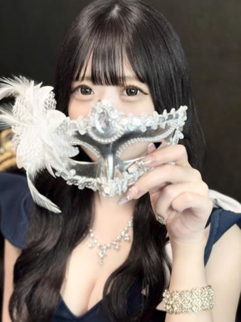ここ　純真無垢で格別な癒し美女